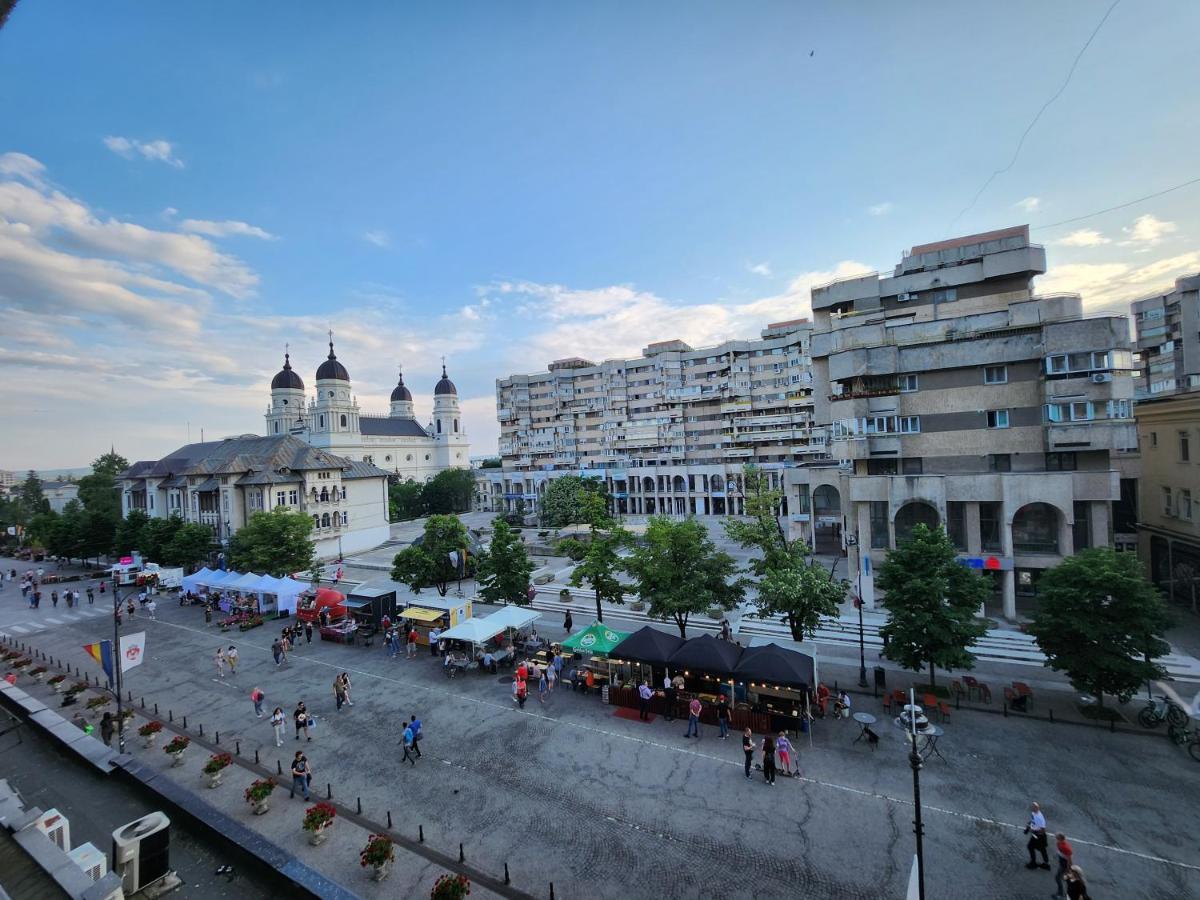 Stefan Cel Mare Boulevard Pedestrian Street Palas 雅西 外观 照片