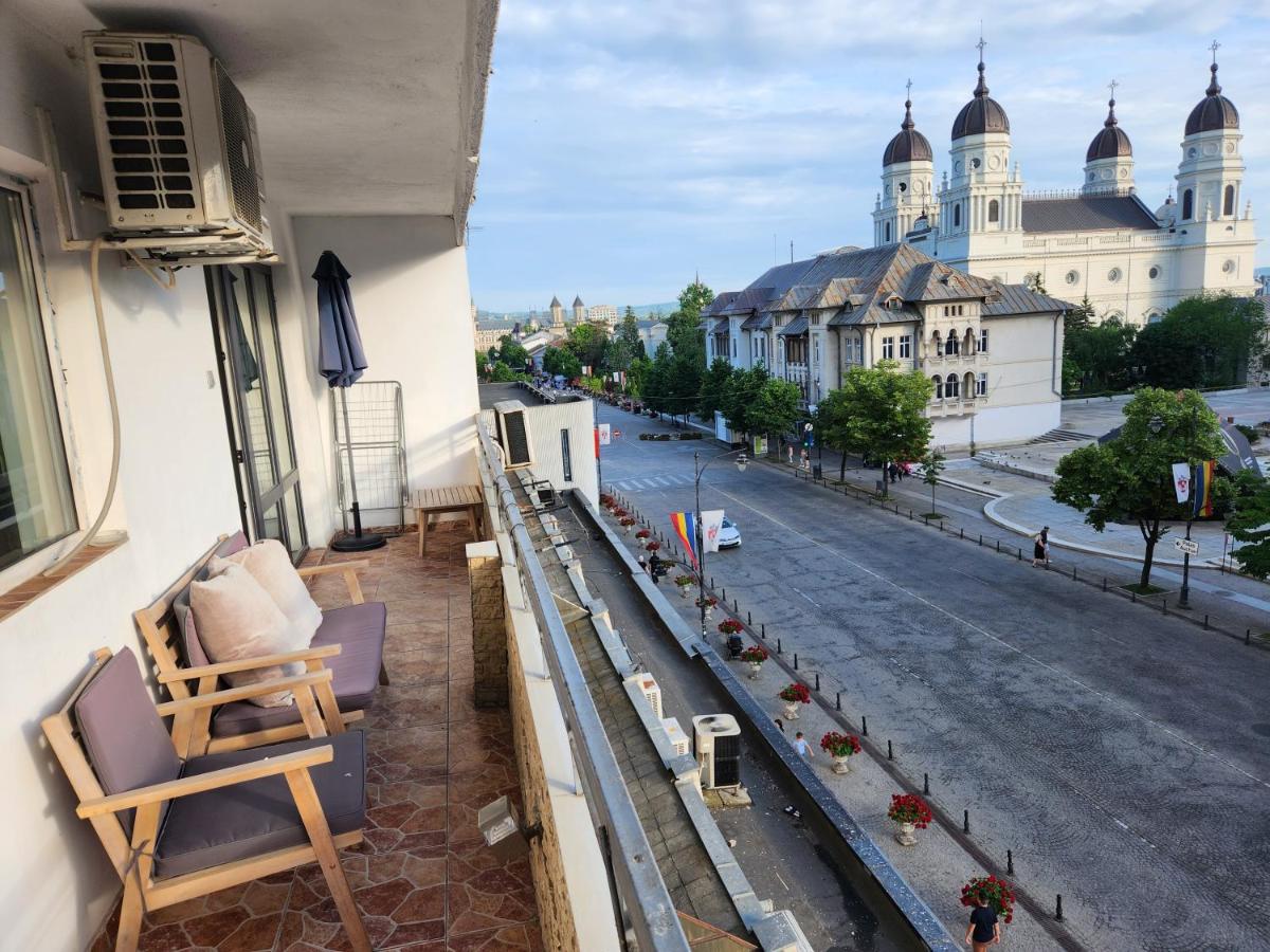Stefan Cel Mare Boulevard Pedestrian Street Palas 雅西 外观 照片